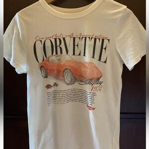 Women’s limited edition lightweight corvette t shirt EUC